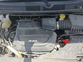 2018 Chrysler Pacifica Touring L 121.6" WB – miniatura 16