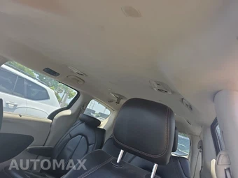 2018 Chrysler Pacifica Touring L 121.6" WB – miniatura 19