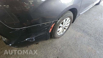 2018 Chrysler Pacifica Touring L 121.6" WB – miniatura 21