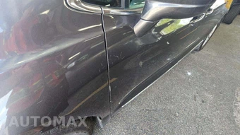 2018 Chrysler Pacifica Touring L 121.6" WB – miniatura 39