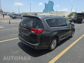 2018 Chrysler Pacifica Touring L 121.6" WB – miniatura 4