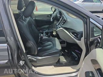 2018 Chrysler Pacifica Touring L 121.6" WB – miniatura 8