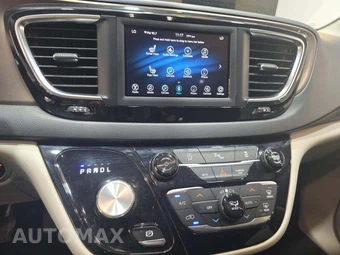 2018 Chrysler Pacifica Touring L 121.6" WB – miniatura 10