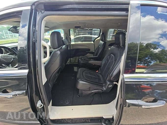 2018 Chrysler Pacifica Touring L 121.6" WB – miniatura 13