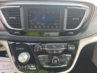 2018 Chrysler Pacifica Touring L 121.6" WB – miniatura 11
