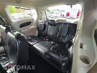 2018 Chrysler Pacifica Touring L 121.6" WB – miniatura 15