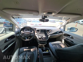 2018 Chrysler Pacifica Touring L 121.6" WB - miniatura 11