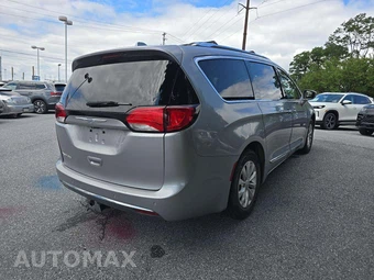 2018 Chrysler Pacifica Touring L 121.6" WB – miniatura 3