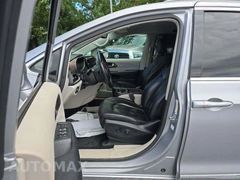 2018 Chrysler Pacifica Touring L 121.6" WB – miniatura 6
