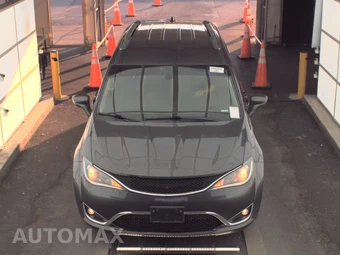 2018 Chrysler Pacifica Touring L 121.6" WB – miniatura 2