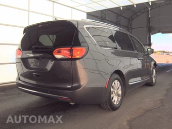 2018 Chrysler Pacifica Touring L 121.6" WB – miniatura 4