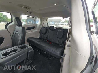 2018 Chrysler Pacifica Touring L 121.6" WB - miniatura 15