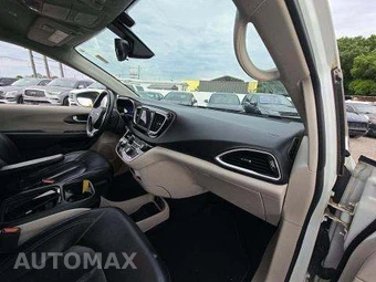 2018 Chrysler Pacifica Touring L 121.6" WB - miniatura 21