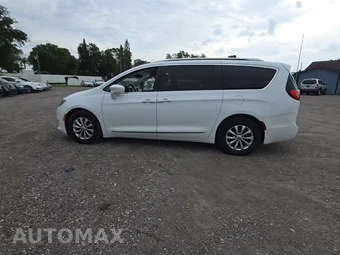 2018 Chrysler Pacifica Touring L 121.6" WB - miniatura 3