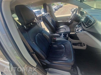 2018 Chrysler Pacifica Touring L 121.6" WB – miniatura 19