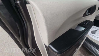 2018 Chrysler Pacifica Touring L 121.6" WB – miniatura 24