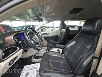 2018 Chrysler Pacifica Touring L 121.6" WB – miniatura 7
