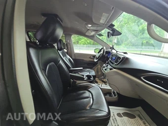 2018 Chrysler Pacifica Touring L 121.6" WB – miniatura 8