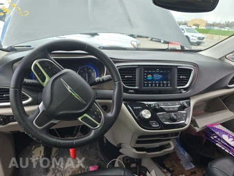 2018 Chrysler Pacifica Touring L 121.6" WB – miniatura 11