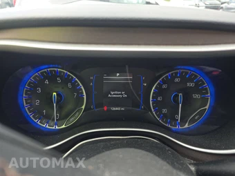 2018 Chrysler Pacifica Touring L 121.6" WB – miniatura 12