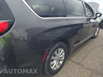 2018 Chrysler Pacifica Touring L 121.6" WB – miniatura 4