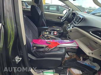 2018 Chrysler Pacifica Touring L 121.6" WB – miniatura 8