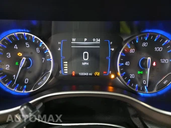 2018 Chrysler Pacifica Touring L 121.6" WB – miniatura 12