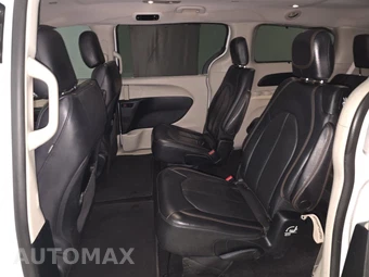 2018 Chrysler Pacifica Touring L 121.6" WB – miniatura 13