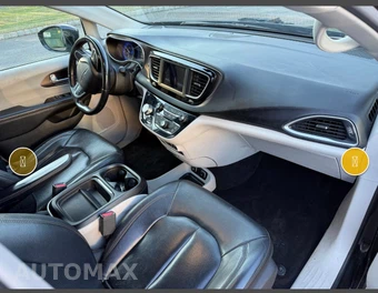 2018 Chrysler Pacifica Touring L 121.6" WB - miniatura 11