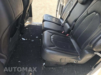 2018 Chrysler Pacifica Touring L 121.6" WB – miniatura 10
