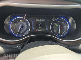 2018 Chrysler Pacifica Touring L 121.6" WB – miniatura 6