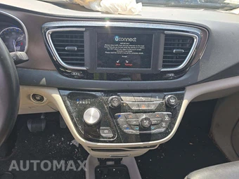 2018 Chrysler Pacifica Touring L 121.6" WB – miniatura 7