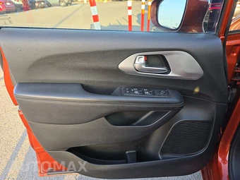 2018 Chrysler Pacifica Touring L Plus 121.6" WB – miniatura 9