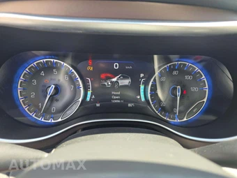 2018 Chrysler Pacifica Touring L Plus 121.6" WB - miniatura 9