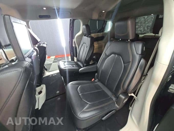 2018 Chrysler Pacifica Touring L Plus 121.6" WB - miniatura 10
