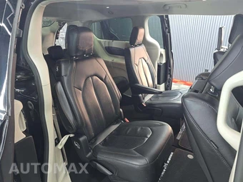 2018 Chrysler Pacifica Touring L Plus 121.6" WB - miniatura 14