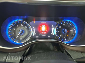 2018 Chrysler Pacifica Touring L Plus 121.6" WB - miniatura 6