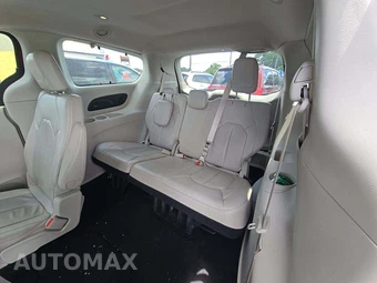 2018 Chrysler Pacifica Touring L Plus 121.6" WB – miniatura 14