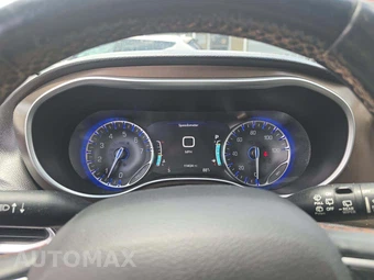 2018 Chrysler Pacifica Touring L Plus 121.6" WB – miniatura 9