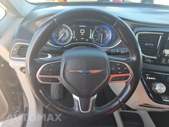 2018 Chrysler Pacifica Touring L Plus 121.6" WB – miniatura 16