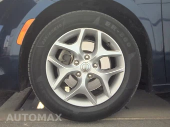 2018 Chrysler Pacifica Touring L Plus 121.6" WB – miniatura 9