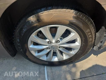 2018 Chrysler Pacifica Touring L Plus 121.6" WB – miniatura 11