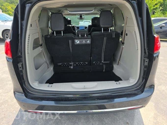 2018 Chrysler Pacifica Touring L Plus 121.6" WB - miniatura 12
