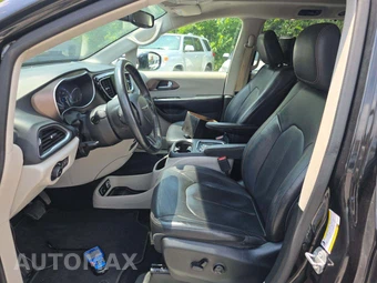2018 Chrysler Pacifica Touring L Plus 121.6" WB - miniatura 3