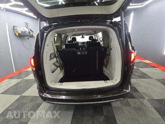 2018 Chrysler Pacifica Touring Plus 121.6" WB – miniatura 12
