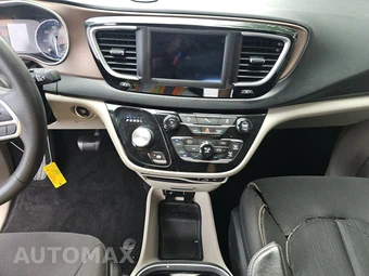 2018 Chrysler Pacifica Touring Plus 121.6" WB – miniatura 11