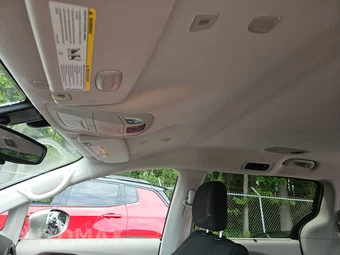 2018 Chrysler Pacifica Touring Plus 121.6" WB – miniatura 19