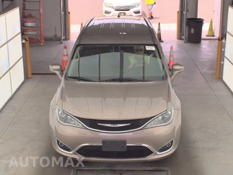 2018 Chrysler Pacifica Touring Plus 121.6" WB – miniatura 2