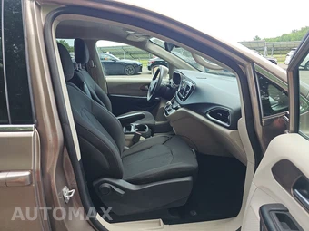 2018 Chrysler Pacifica Touring Plus 121.6" WB – miniatura 8