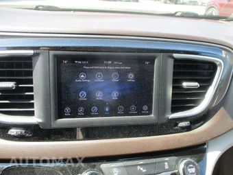 2018 Chrysler Pacifica Touring Plus 121.6" WB - miniatura 13